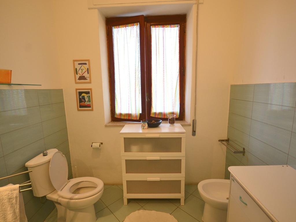 Cozy Holiday Home In Pozzillo With Terrace Ачиреале Екстер'єр фото