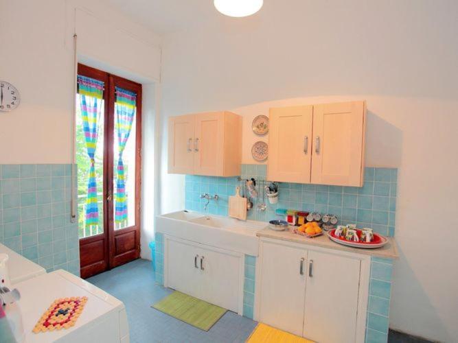Cozy Holiday Home In Pozzillo With Terrace Ачиреале Екстер'єр фото